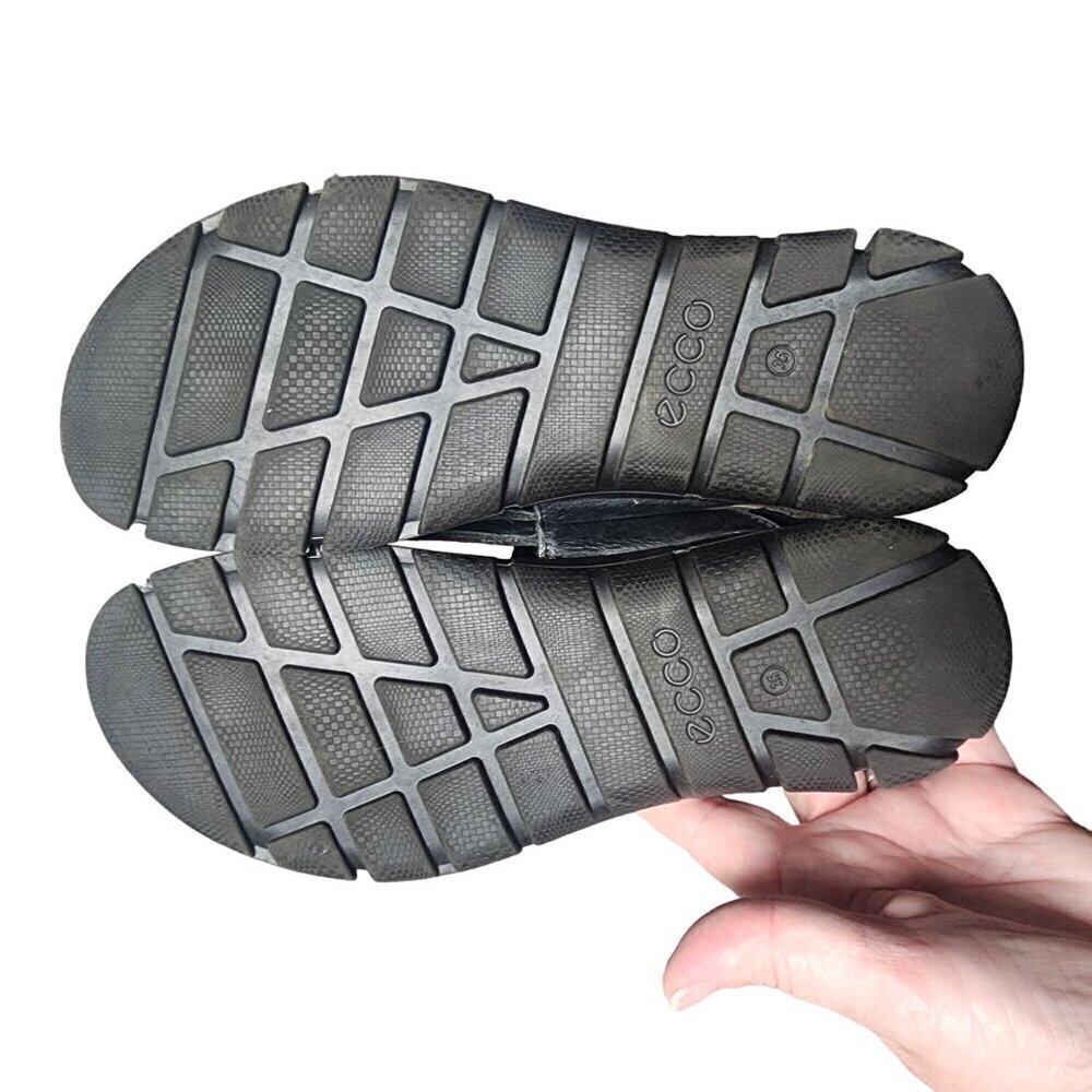 ECCO Sandals Genuine Leather Adjustable Comfortable Black Big Kids 3.5 US - Picture 8 of 11